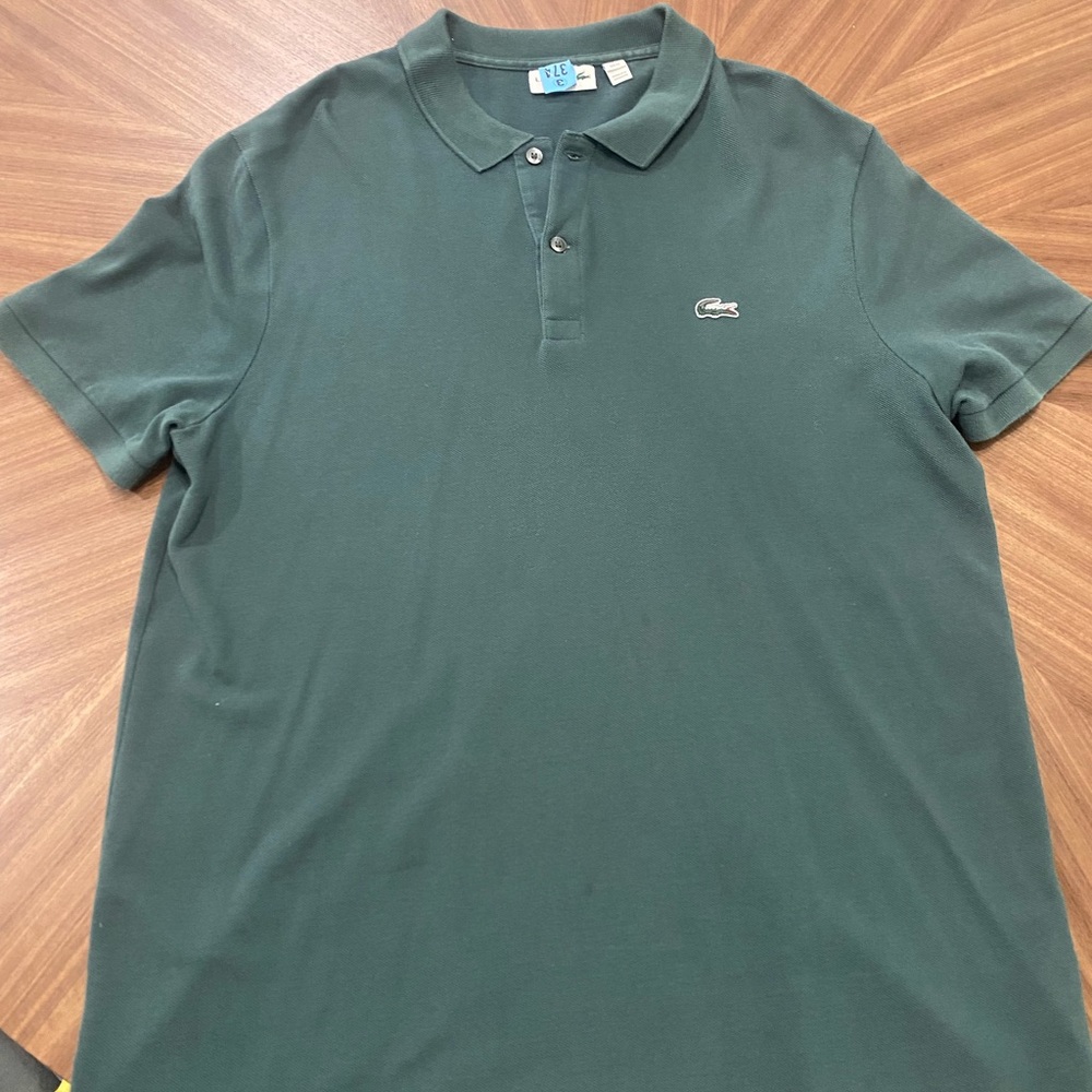 Lacoste polo in great condition size xl